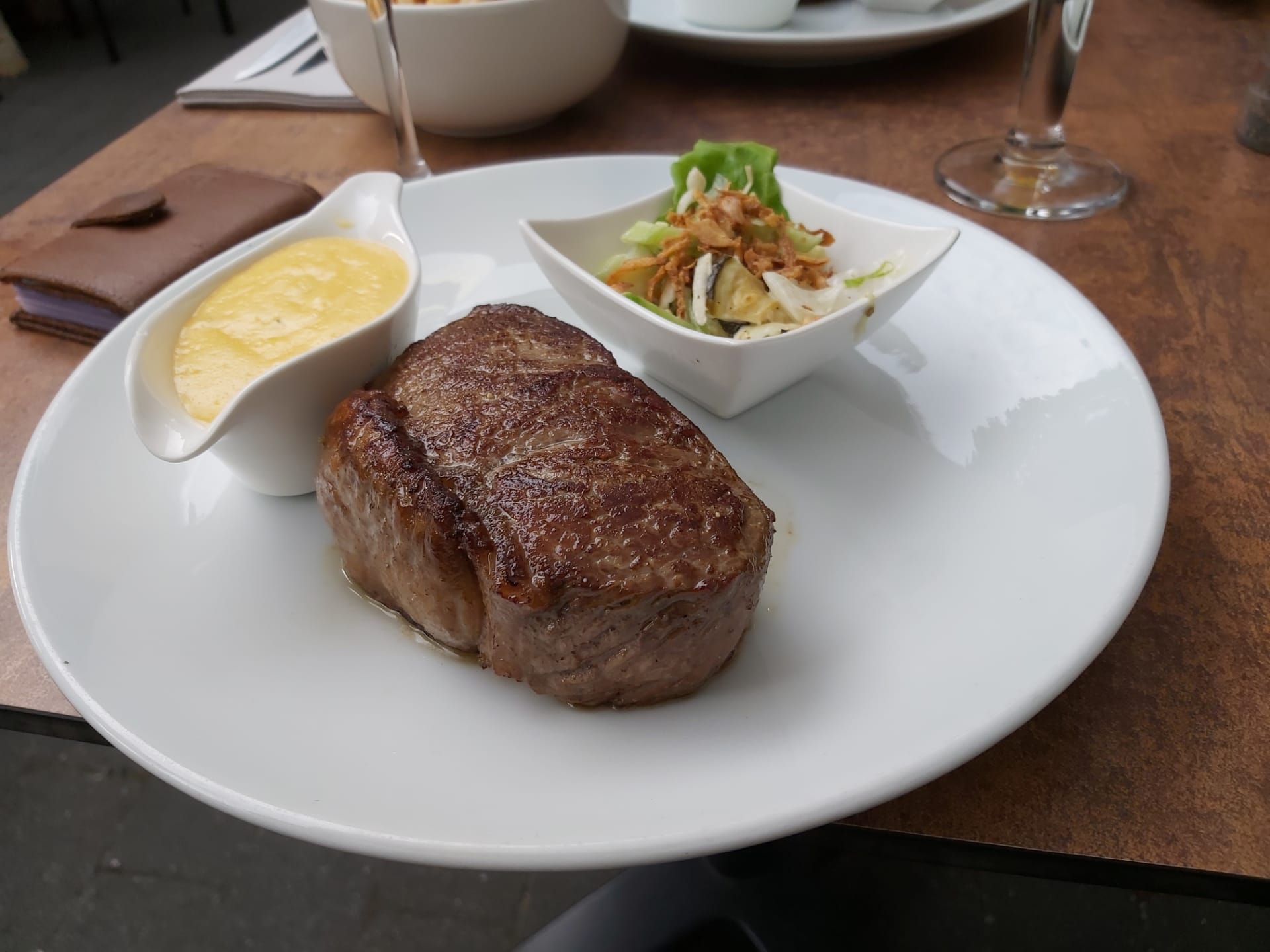 de beste steak van belgie brasserie grand bazaar